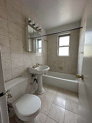 2nd image of 301 W 45th St APT 4C