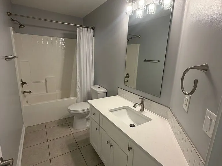134 Kristins Dr — Photo 12