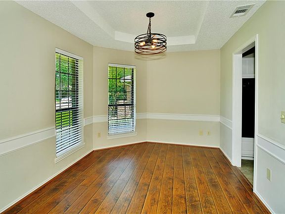 3rd image of 2316 Brownlee Blvd