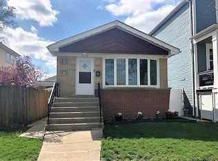 11116 S Sawyer Ave, Chicago, IL