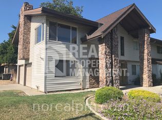 526 W Southwood Dr, Woodland, CA 95695
