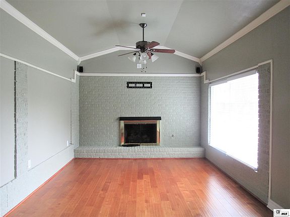3rd image of 1731 Spencer Ave