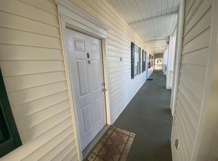 620 River Oaks Dr APT 53D, Myrtle Beach, SC 29579