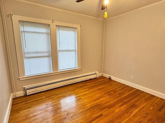 3rd image of 46 West St