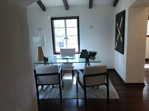 4th image of 432 Smithwood Dr #432