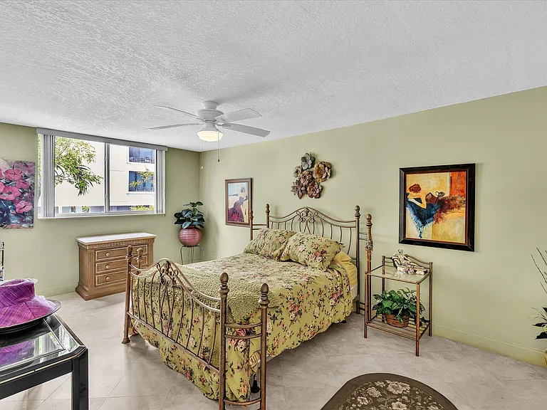 1421 S Ocean Blvd #219 — Photo 22