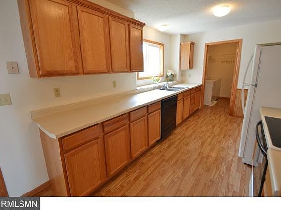 3rd image of 21093 Bridle Pass Dr