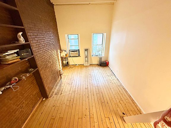 2nd image of 146 W 17th St APT 5B
