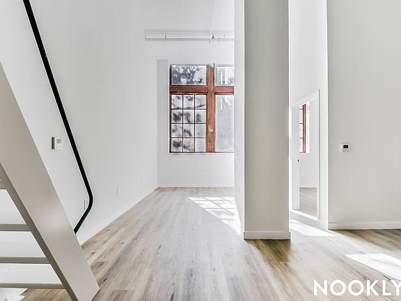 3rd image of 619 Throop Ave #3A