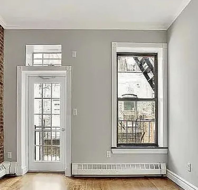 2nd image of 227 E 82nd St APT 3E