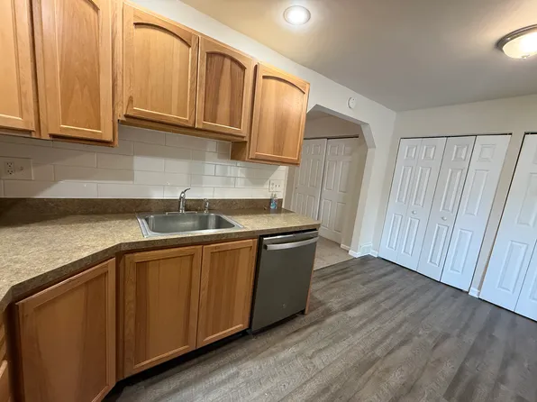 10847 Perrin Rd, Philadelphia, PA 19154