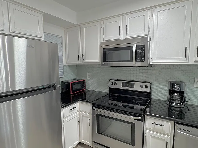 3131 Sw Fwy #B23 — Photo 22