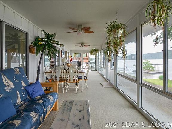 5th image of 230 Windsor Manor Cir