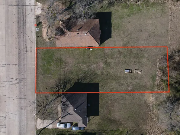 1620 Fitzhugh Ave, Paris, TX 75460