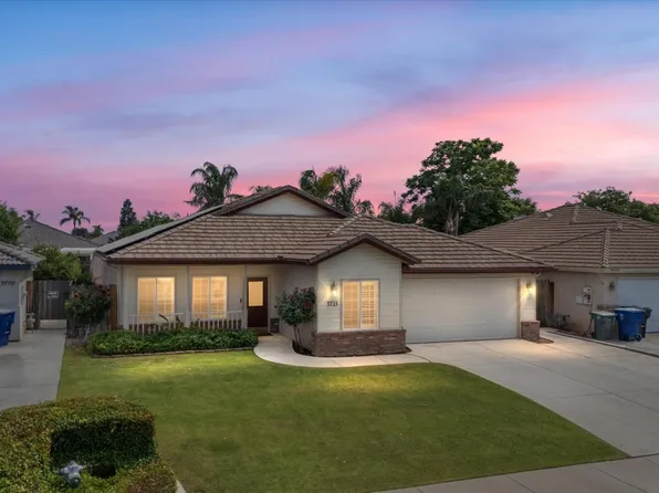 9713 Mona Lisa Ln, Bakersfield, CA 93312