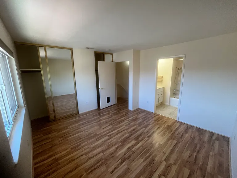 2040 Main St #105 — Photo 10