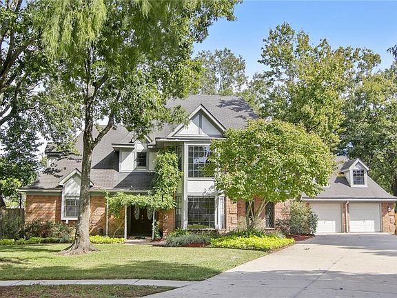 2nd image of 3850 Red Cypress Dr