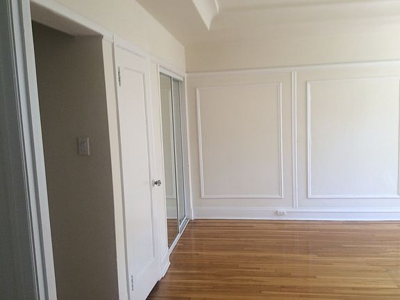 3rd image of 3600 20th St #103