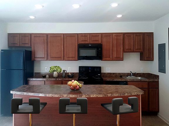 Gourmet one bedroom open kitchen