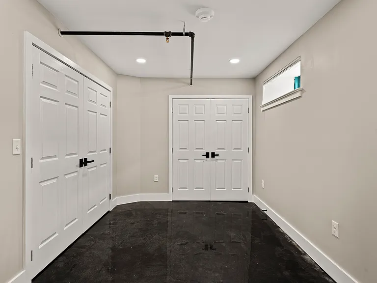 Prince Street Lofts — Photo 22