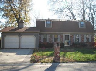 4 Jaquetta Ct, Saint Peters, MO