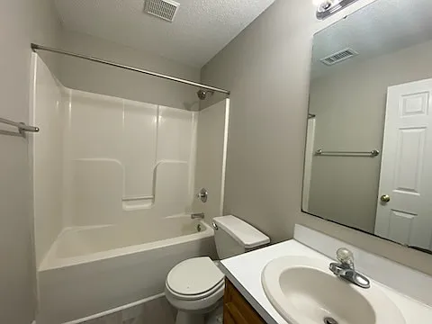 383 Turner St #383 — Photo 9