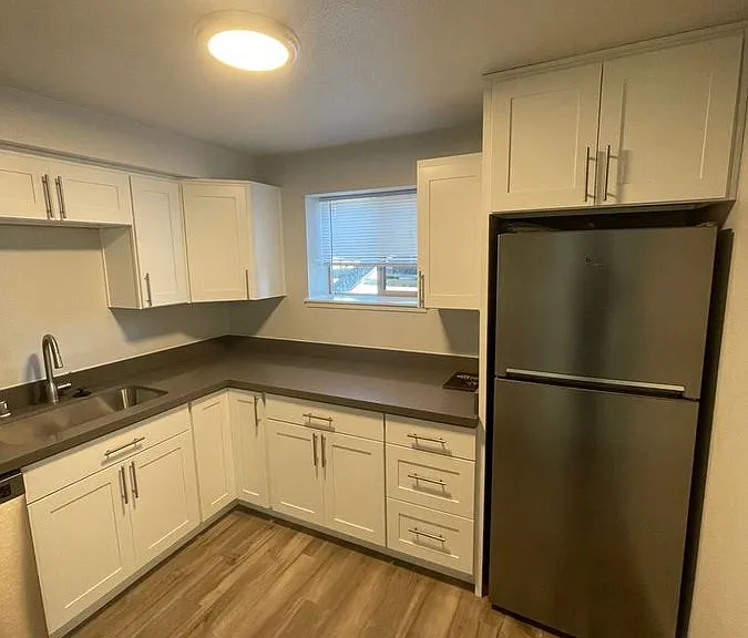 3912 Linden Ave N #6 — Photo 8