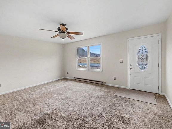 3rd image of 256 Lightner Rd