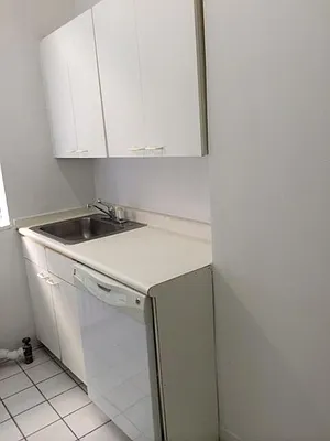 Rented by AJ Clarke | media 19