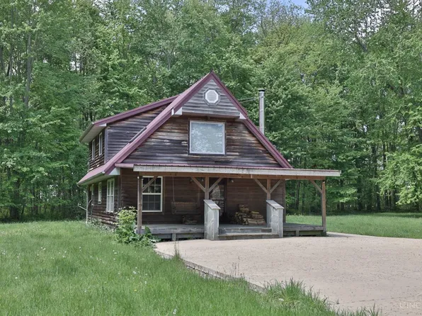 4305 Reed Rd, Hillsboro, OH 45133