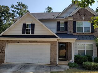 10122 Deep Creek Dr, Union City, GA