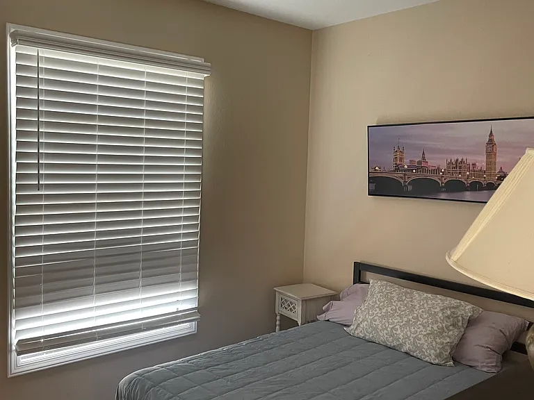 1128 S Clementine St S — Photo 15