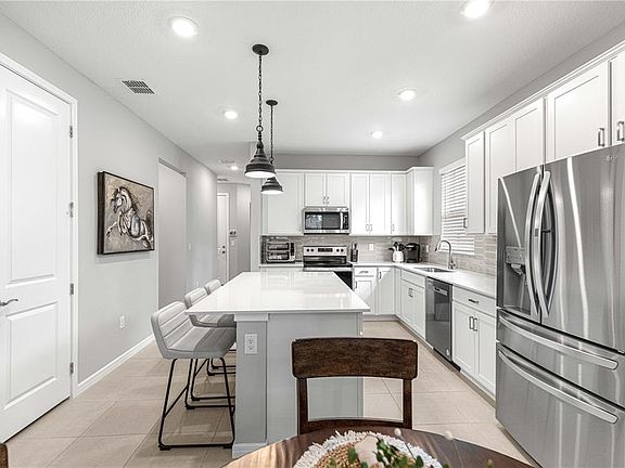 5th image of 8776 SW 58th Street Rd