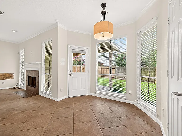 12831 Dove Point Ln — Photo 26