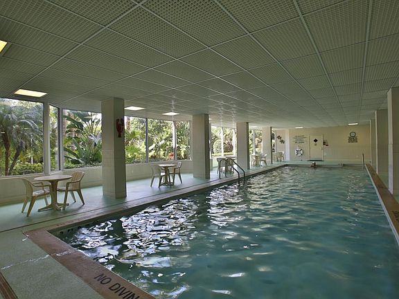 3rd image of 4 Oceans West Blvd APT 107C