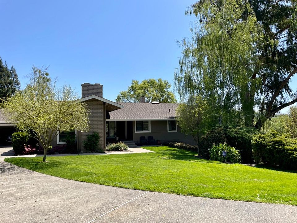 1st image of 8204 Oak View Dr