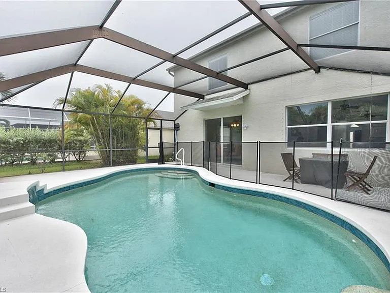 11533 Woodmount Ln — Photo 25