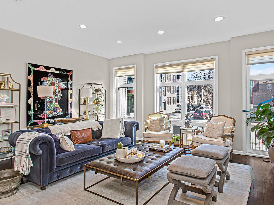 1st image of 1502 N Wood St #1