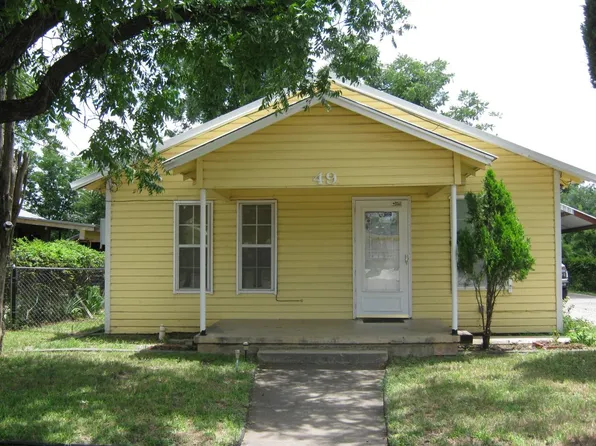 49 E 21st St, San Angelo, TX 76903