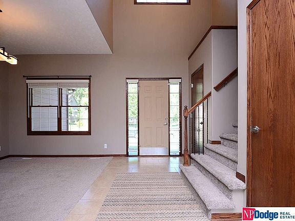 5th image of 7213 S 95th St