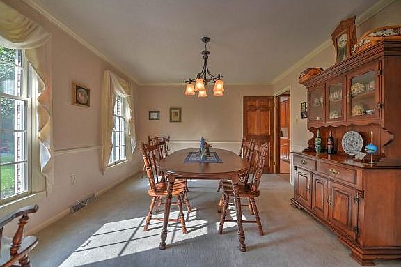 4th image of 2308 Norwich Pl
