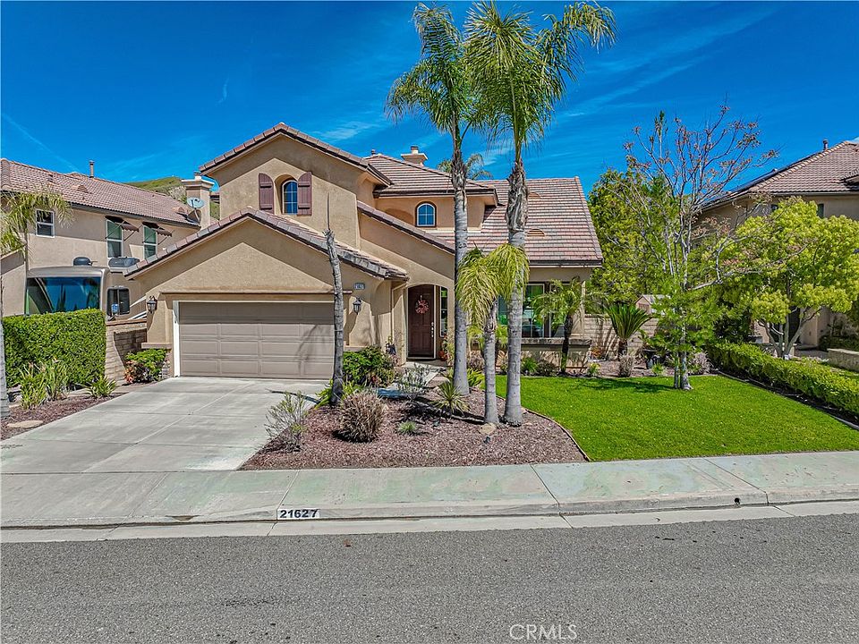 1st image of 21627 W Glen Canyon Pl