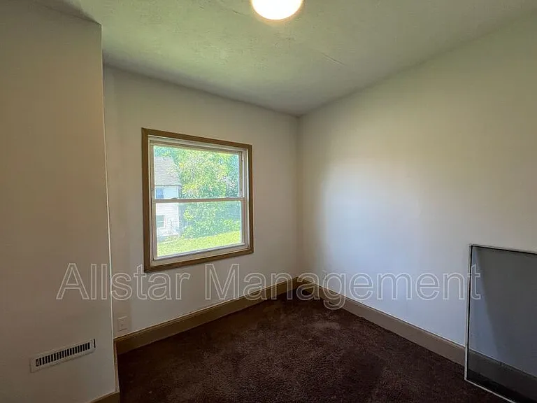 3611 E 116th St #UPPER — Photo 12