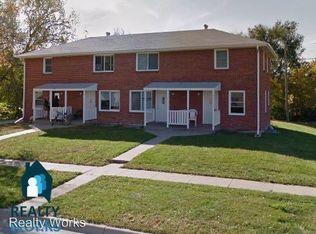 3831 N 56th St #3831, Lincoln, NE 68504