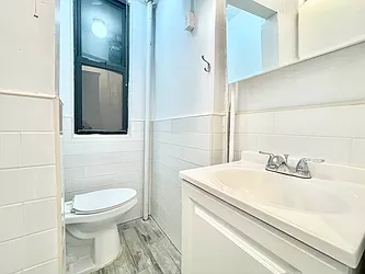 Rented by HOLTON REAL ESTATE INC.