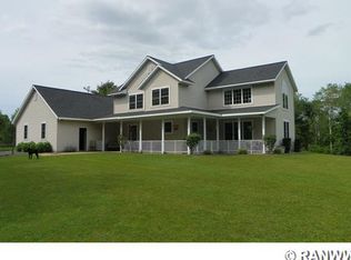 W6881 Smokey Dr, Spooner, WI 54801