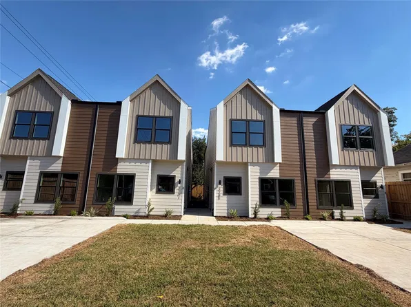 3201 & 3205 Berry St #A/b, Houston, TX 77004