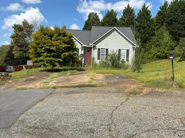 108 Sycamore Ct, Pickens, SC 29671