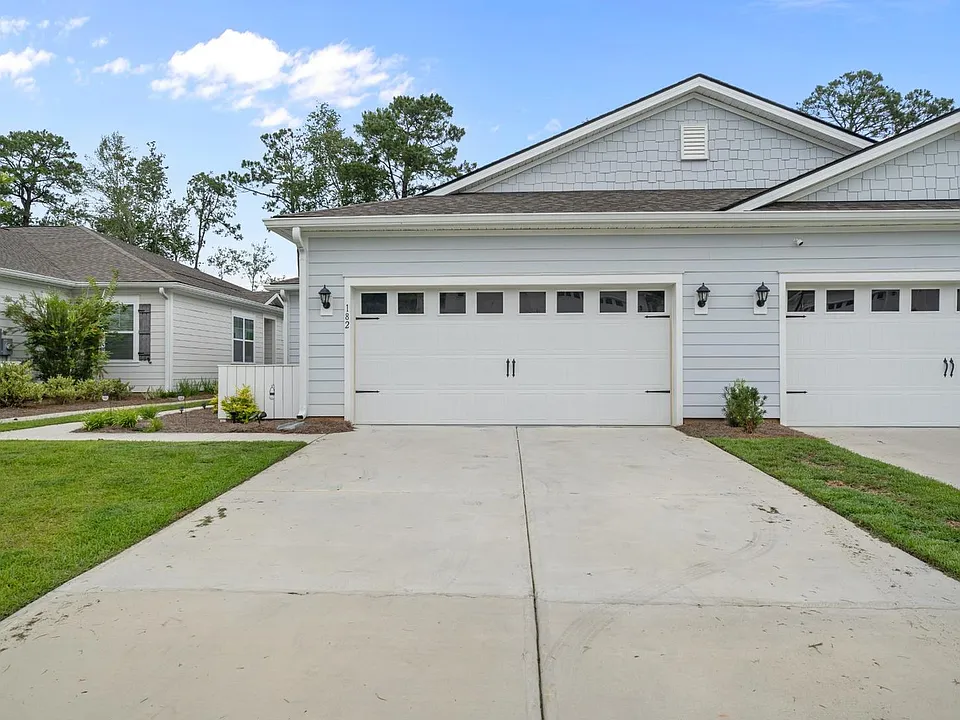 182 Holloway Hl