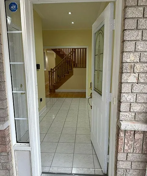 544 Matisse Pl — Photo 15